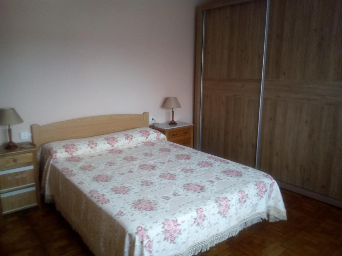 Piso Iris Ribadeo Apartment ภายนอก รูปภาพ