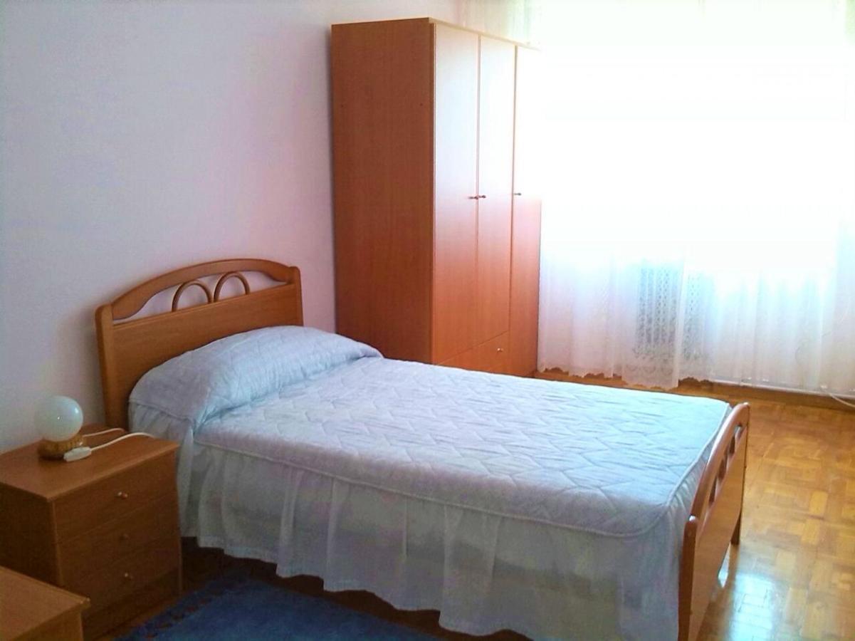 Piso Iris Ribadeo Apartment ภายนอก รูปภาพ