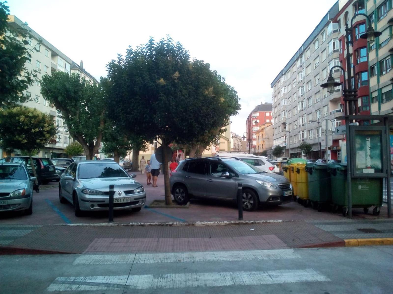 Piso Iris Ribadeo Apartment ภายนอก รูปภาพ